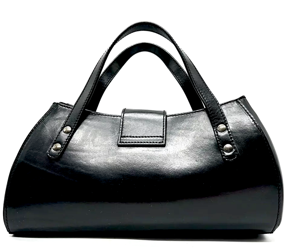 Chloe Paris. Black Leather Handbag Shoulderbag / Handbag Silver Hardware