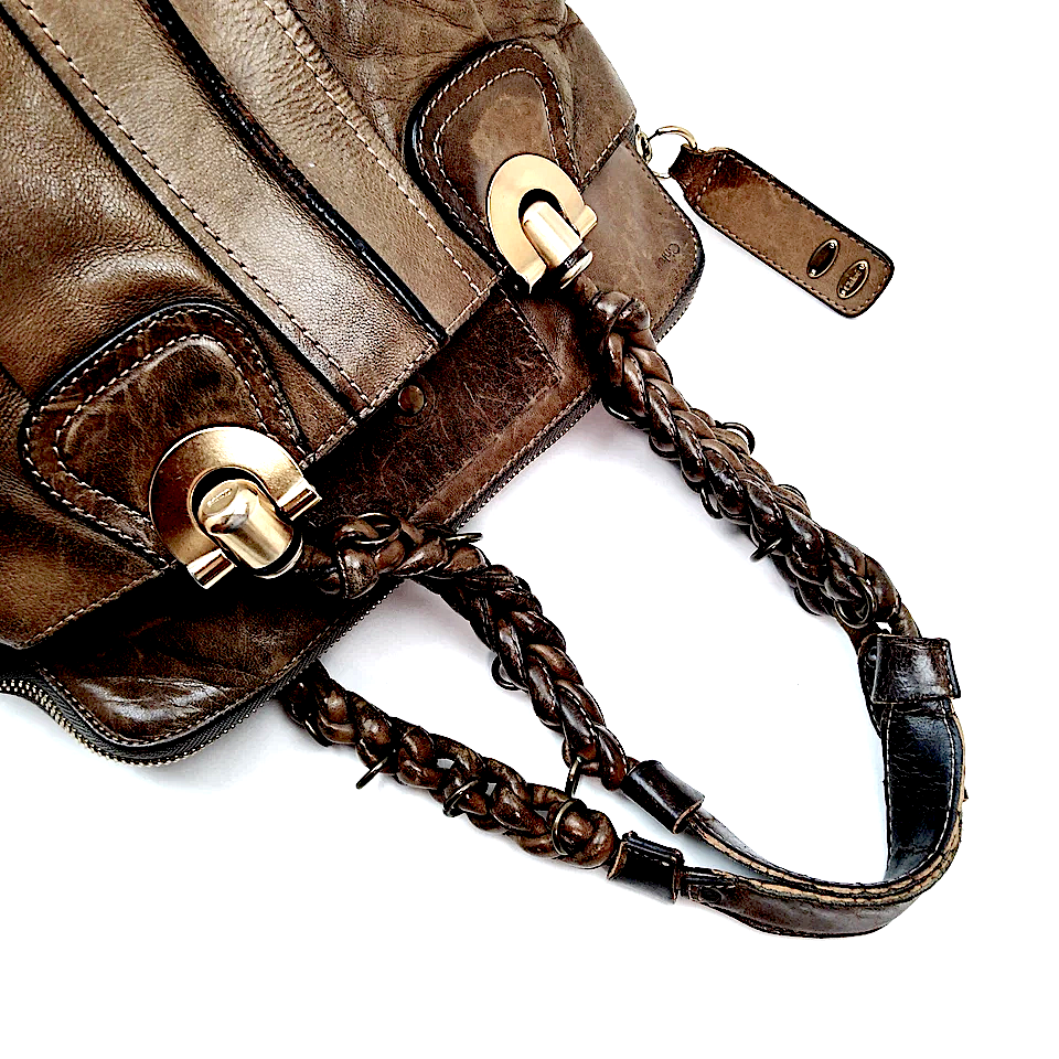 Chloe Paris. Phoebe Philo. Vintage Brown Distressed Leather Shoulder Bag / Hand Bag