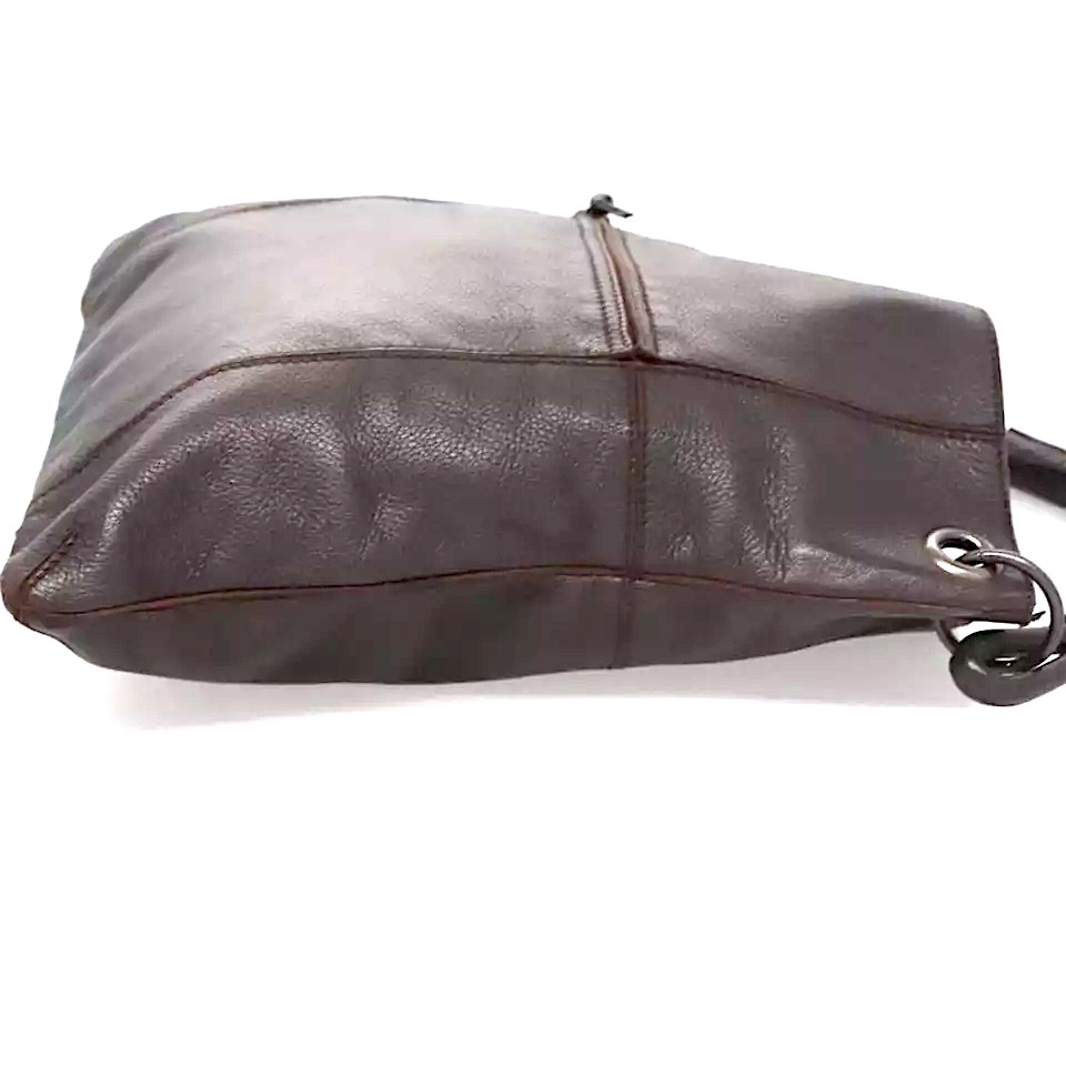 BOTTEGA VENETA Italy. Dark Brown Pebble Leather Shoulder Bag