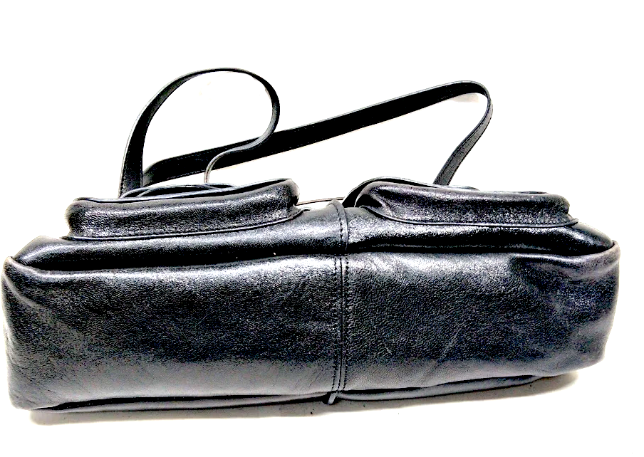 Chloe Paris. Black Leather Lucite Poured Handles Shoulder Bag