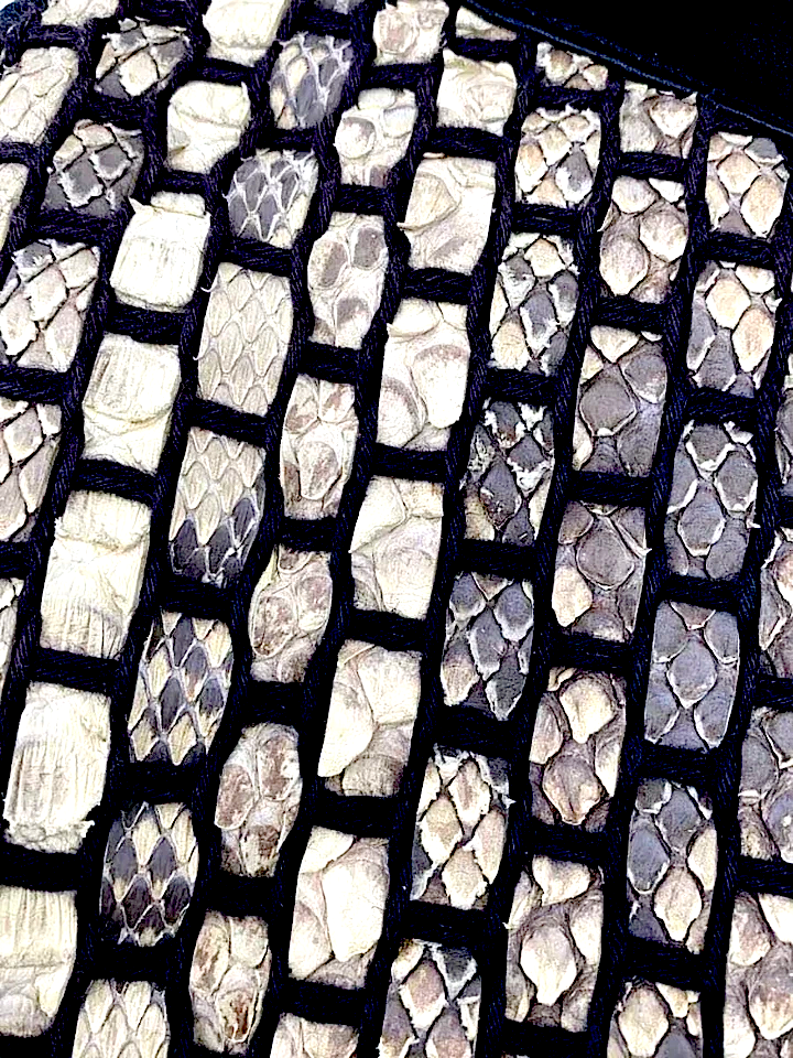 Michiamo Japan. NEW . NWOT. Luxury Black Lambskin Leather/Python Skin Large Handbag