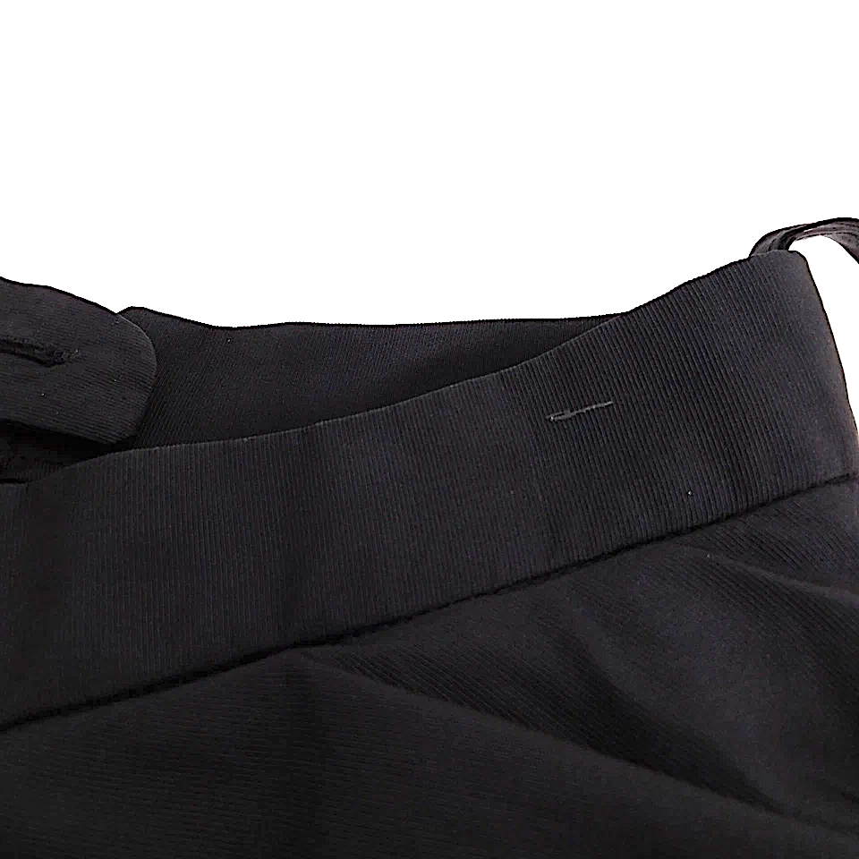 Miu Miu Italy. Black Polyester, Acetate, Nylon Front Zip Skirt