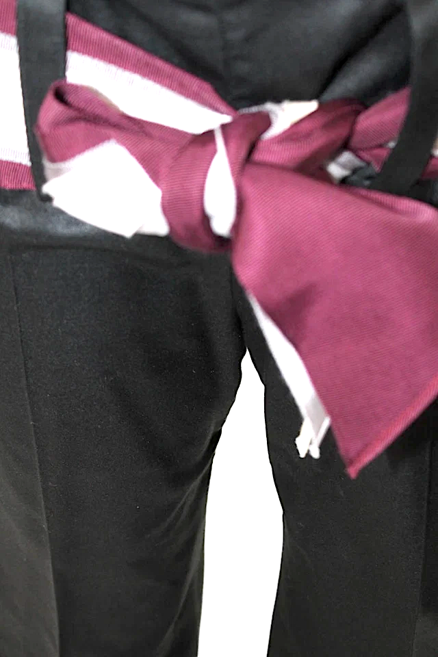 Chloe Paris. Black High Rise Grosgrain Belt Pleated Dress Pants
