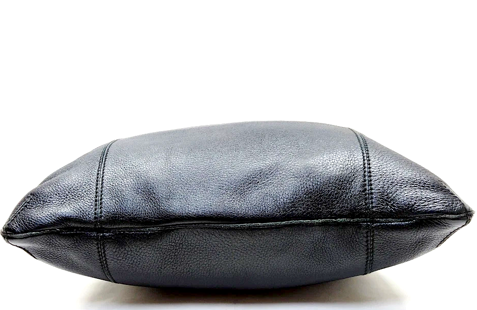 Bottega Veneta Italy. Black Leather Shoulder Bag / Hand Bag