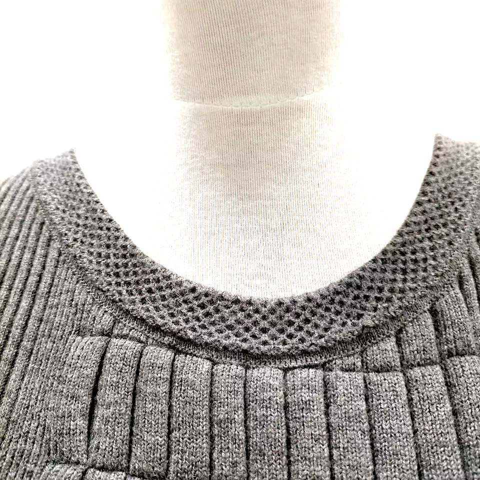 Chanel Paris. Vintage 2007A Chanel Collection Grey Wool Accent Dress SZ38