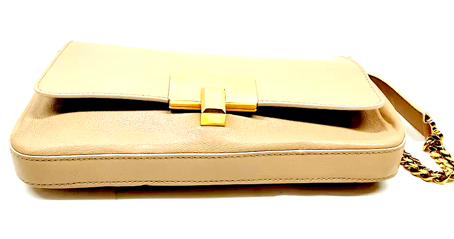 Chloe Paris. Beige Leather Goldplated Hardware Unused Pristine Shoulder Bag