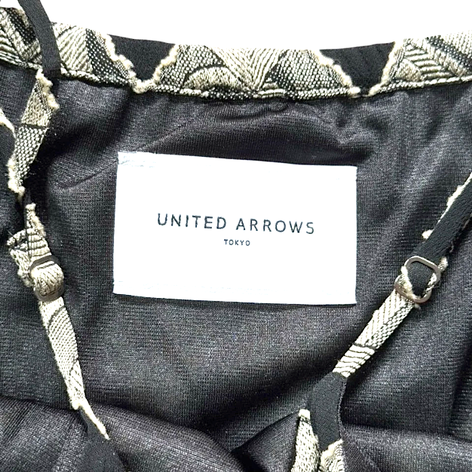 United Arrows JAPAN. Black Sleeveless Midi Dress