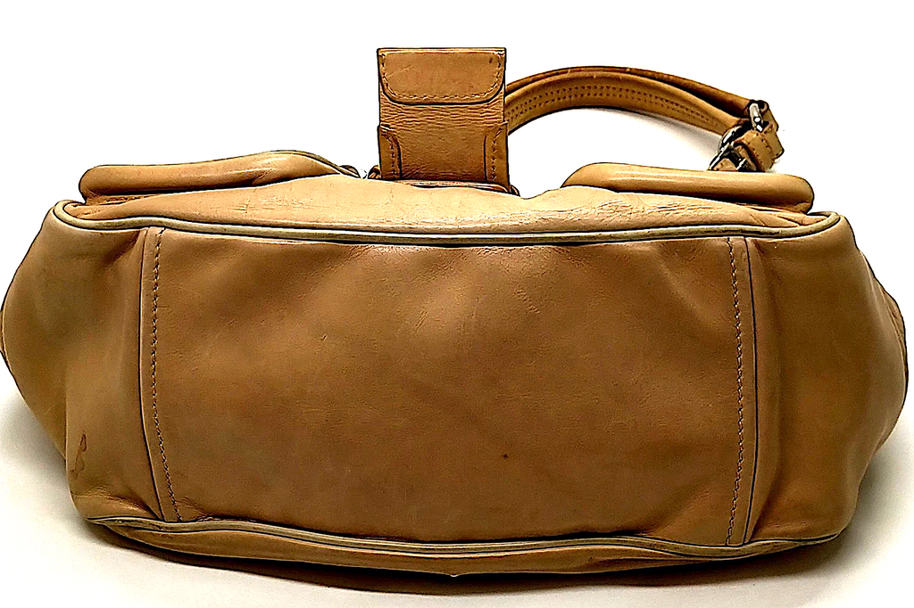Prada Italy. Beige Leather Shoulderbag