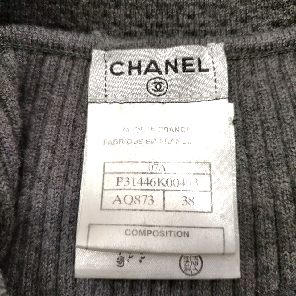 Chanel Paris. Vintage 2007A Chanel Collection Grey Wool Accent Dress SZ38