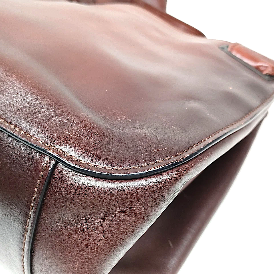 Gucci Italy. Vintage Brown/Black Fade Leather Shoulderbag / Handbag