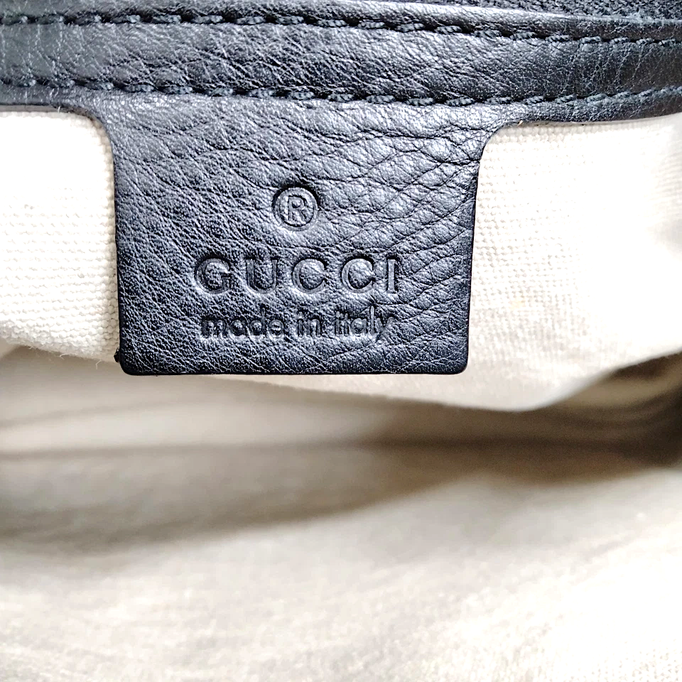 Gucci Italy. Black Leather Bamboo Handle Shoulder Bag / Tote Bag