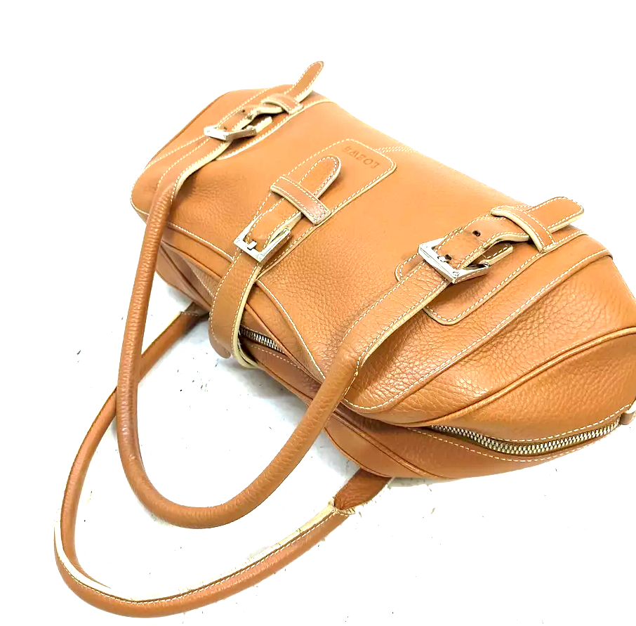 LOEWE Madrid. Light Tan Leather Shoulder Bag