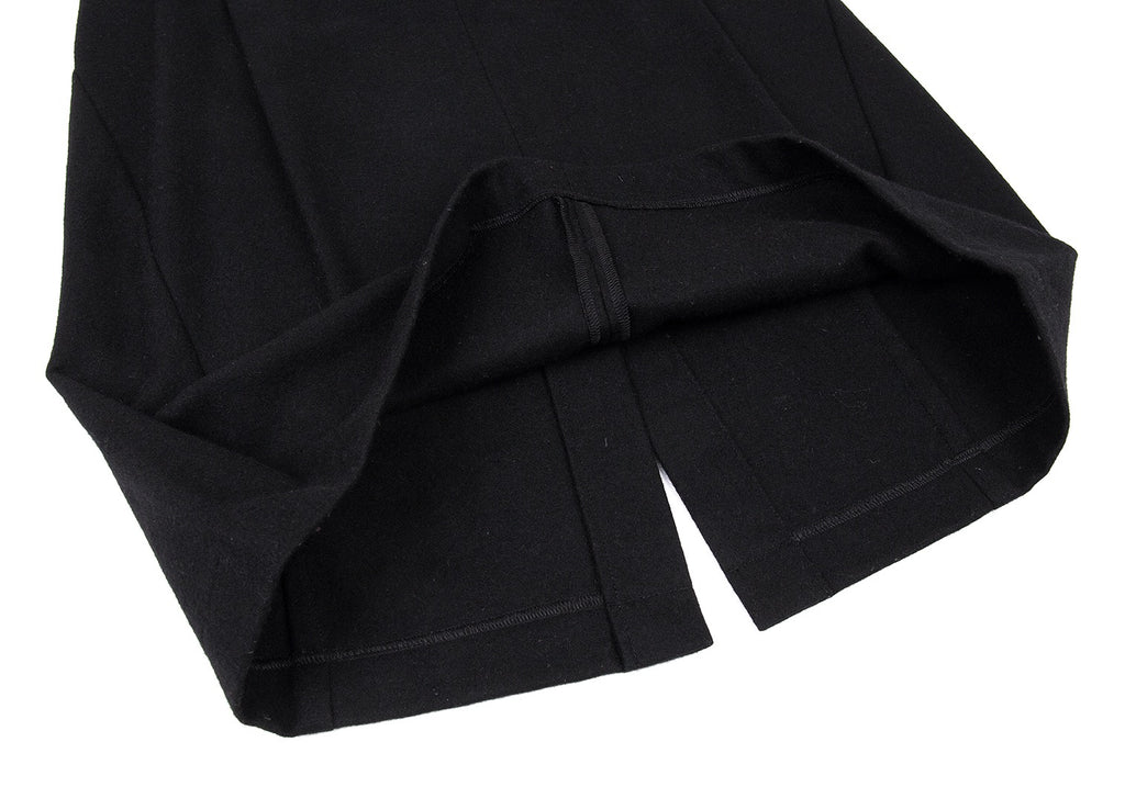 COMME des GARCONS JAPAN. TRICOT. Black Wool Nylon Skirt