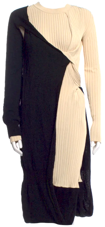 Bottega Veneta ITALY. Designer: Daniel Lee.  Knit Colorblock Pattern Midi Length Dress