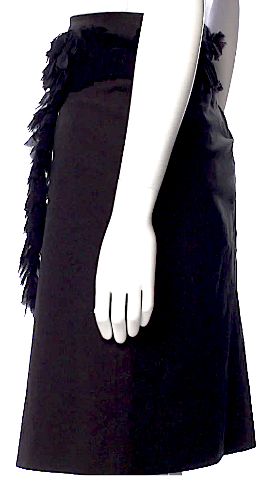 Chloé Paris. From 2002 Collection by PHOEBE PHILO. Vintage Black Cotton Knee-Length Skirt