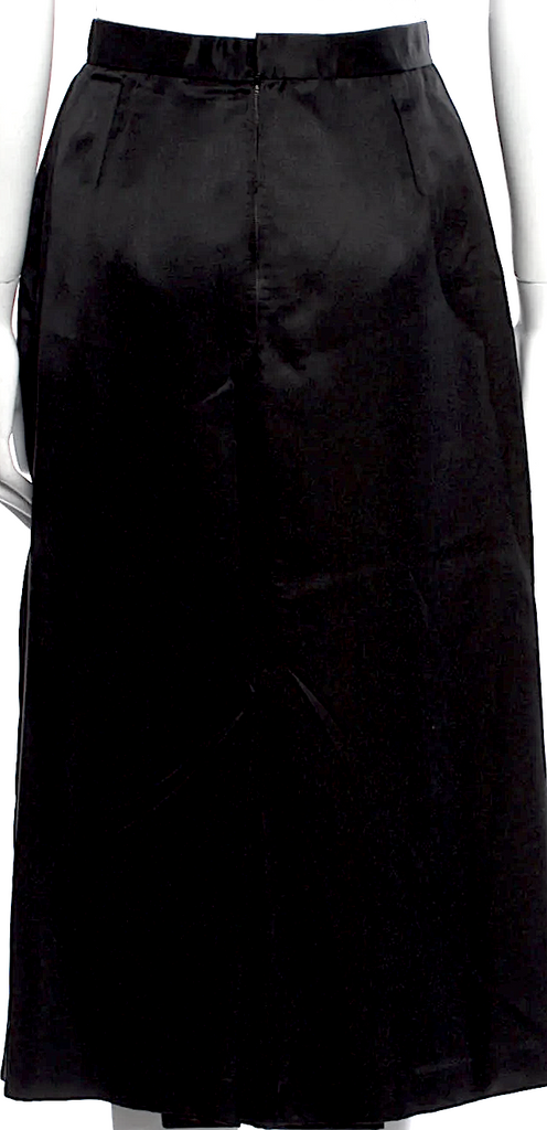 Chloé Paris. Vintage 1970's early 80's Black Silk Midi Length Skirt