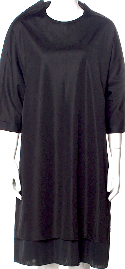 Comme des Garçons Comme des Garçons Japan. NWT. Black Crew Neck Knee-Length Dress