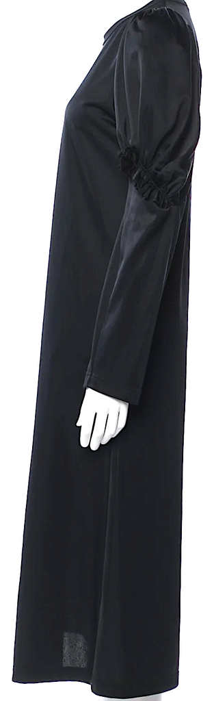 Comme des Garçons Japan. Black Crew Neck Midi Length Dress