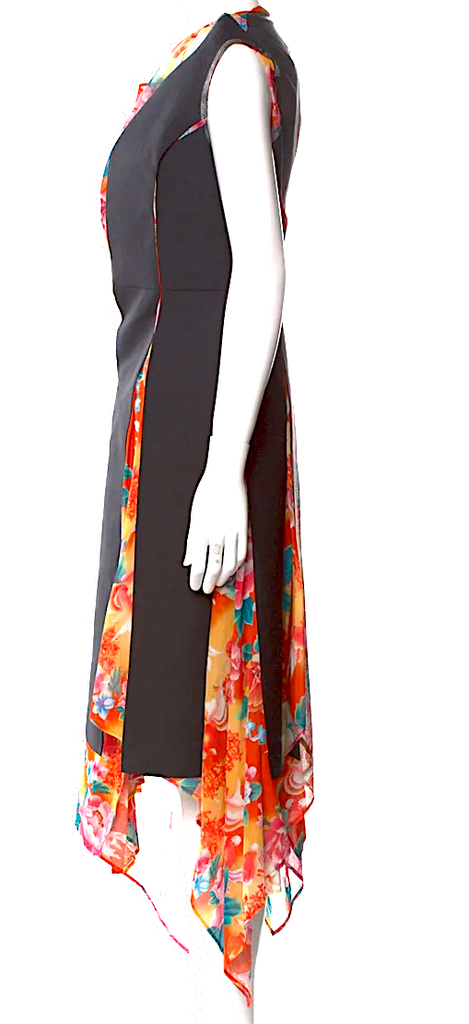 COMME DES GARÇONS Japan. JUNYA WATANABE. Black and MultiColor Cotton Printed Collection Dress