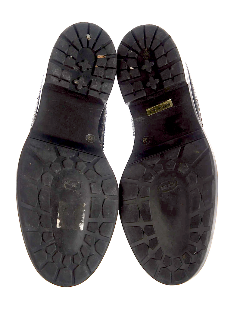 Marni Italy. Black Leather Eyelet Trim Brogue Style Rubber Sole Shoes SZ 39IT, US: 9