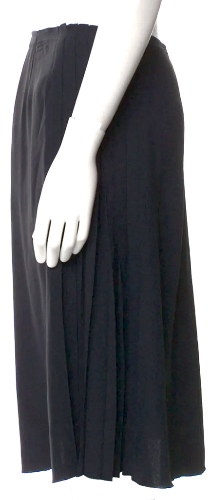 Prada Italy. Black Viscose Blend Vintage Knee-Length Skirt