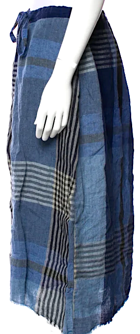 Hannoh Wessel Paris. Plaid Linen Midi Length Skirt