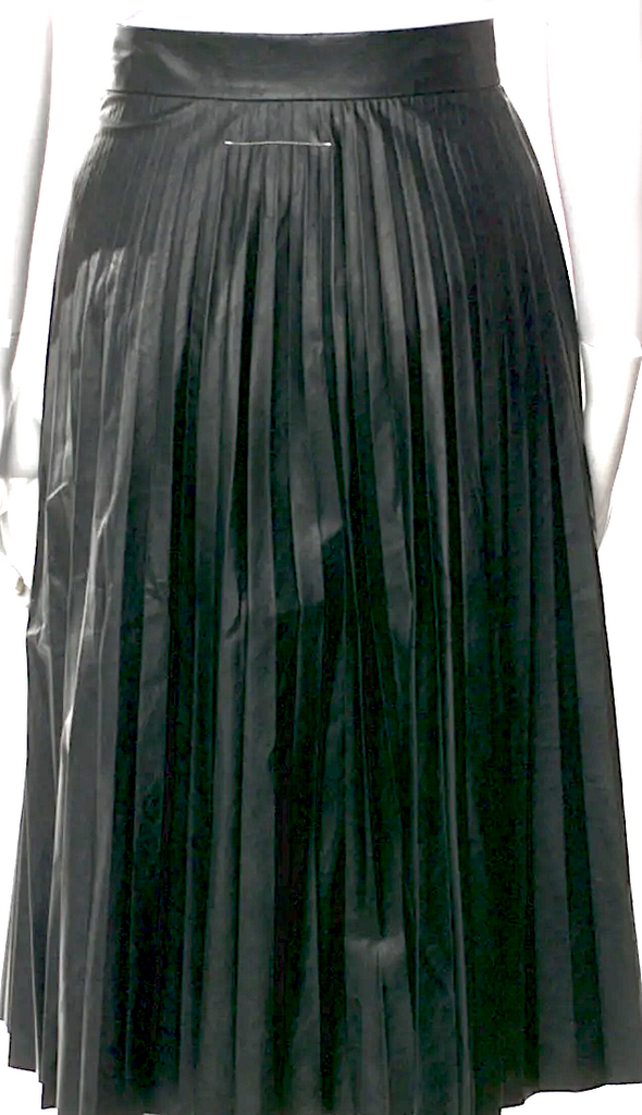 Maison Margiela Paris. MM6. Black Pleated Accents Midi Length Skirt