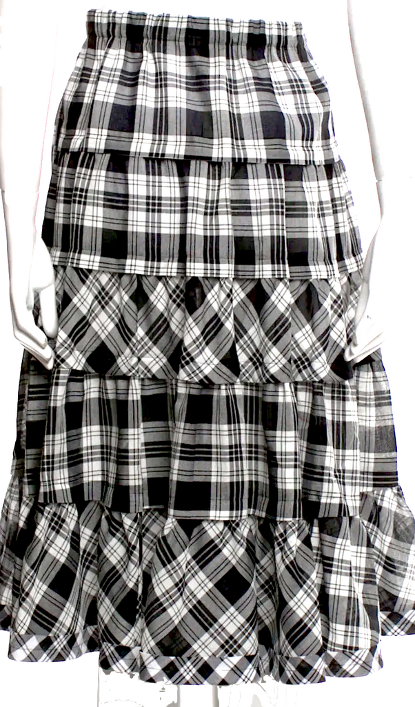 COMME des GARÇONS JAPAN. TRICOT. Plaid Print Knee-Length Skirt