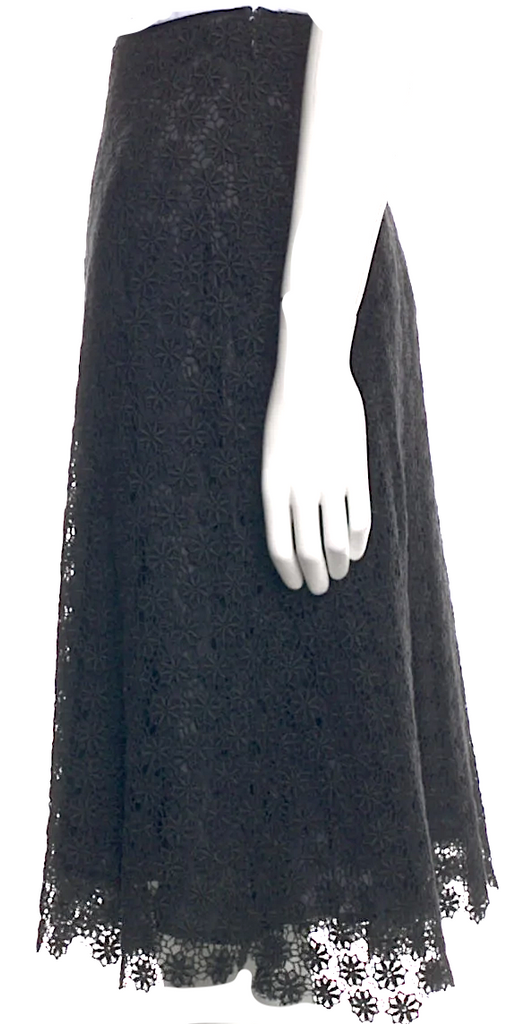 MAXMARA ITALY. SPORTMAX. Black Crochet Cupro Lace Pattern Knee-Length Skirt