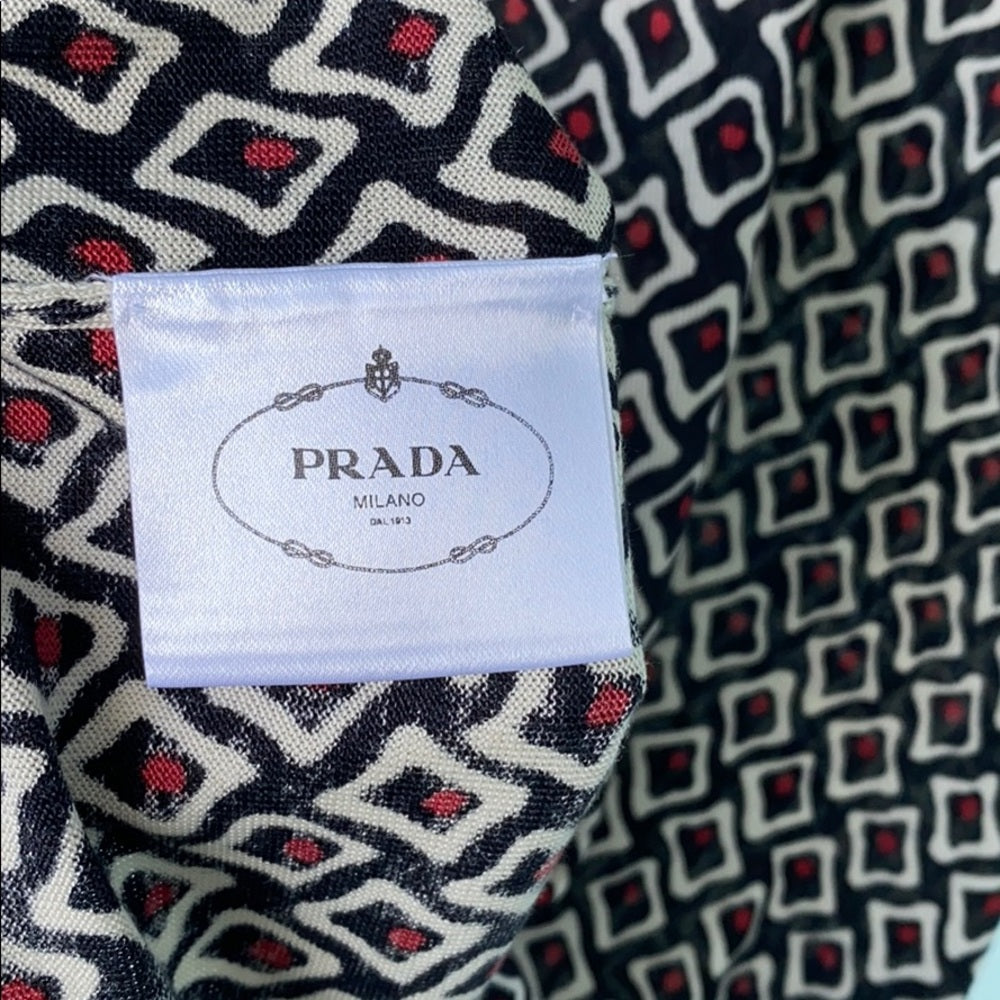 Prada ITALY. NEW W/TAGS Geometric Print Cashmere/Silk Blouse Top