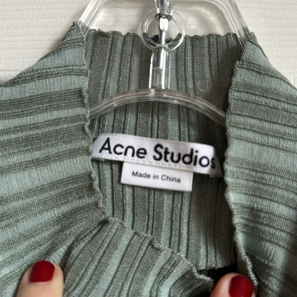 Acne Studios STOCKHOLM. Pristine As New. Ribbed Cotton Blend Turleneck