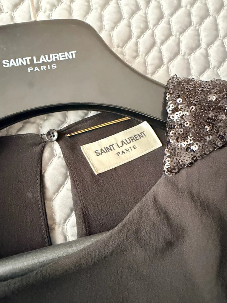 Saint Laurent Paris. HEDI SLIMANE DESIGNER DARK GRAY Ruffled Ruffled Tiered Waist Dress