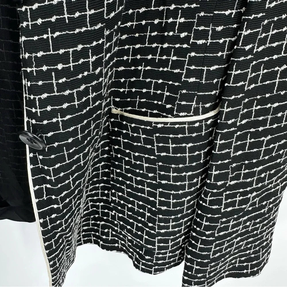 Max Mara ITALY. Black/Grey/White Tweed Open Blazer Jacket
