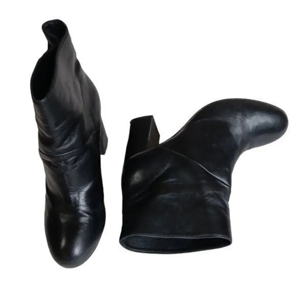 MARNI ITALY. Black Lambskin Leather Ankle‎ Booties Moto Style Heeled Boots