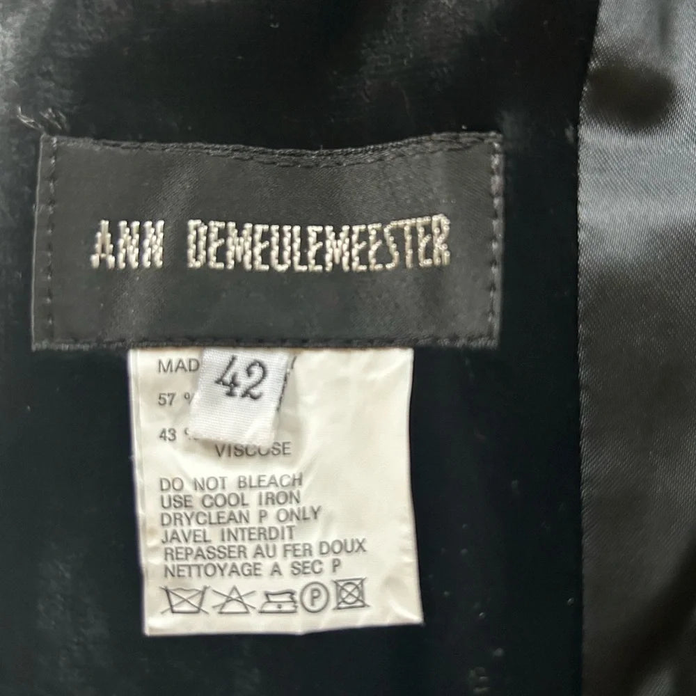ANN DEMEULEMEESTER BELGIUM. Black Velvet/Cotton Blend Blazer
