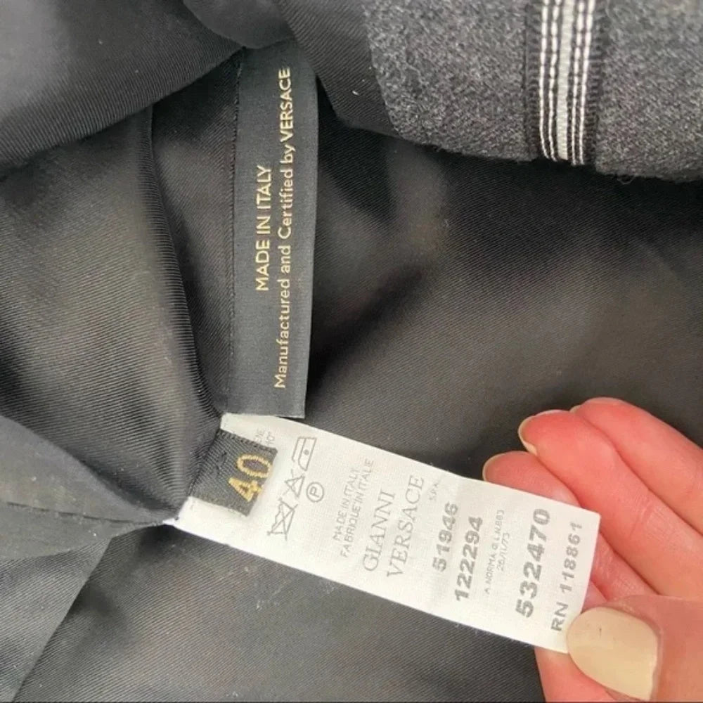 Versace ITALY. Black Wool Zip Up Mini Skirt