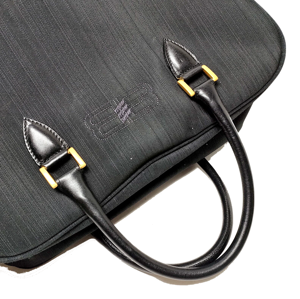 Balenciaga Paris. Black BB Logo Tessuto Nylon Handbag/Shoulderbag