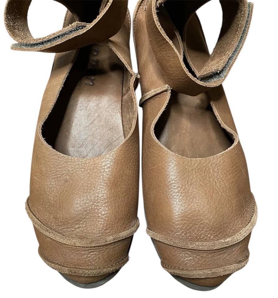 Trippen GERMANY. Carol Brown Wedge Ankle Straps Pumps Size 40/ US 9