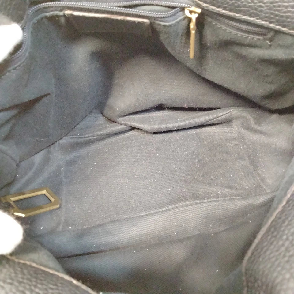 DolceGabbana Italy. Black Leather Goldplated Hardware Shoulder Bag