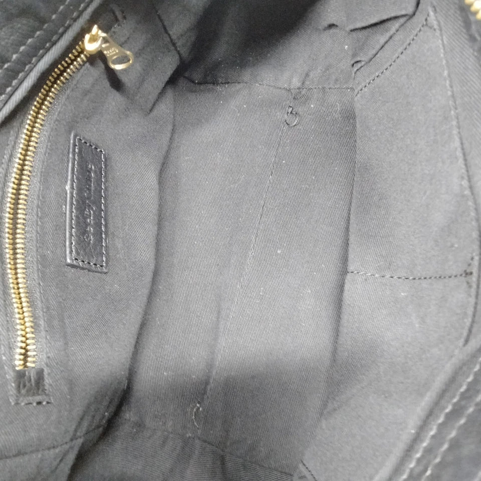 Chloe Paris. Black Leather Shoulder Bag / Hand Bag