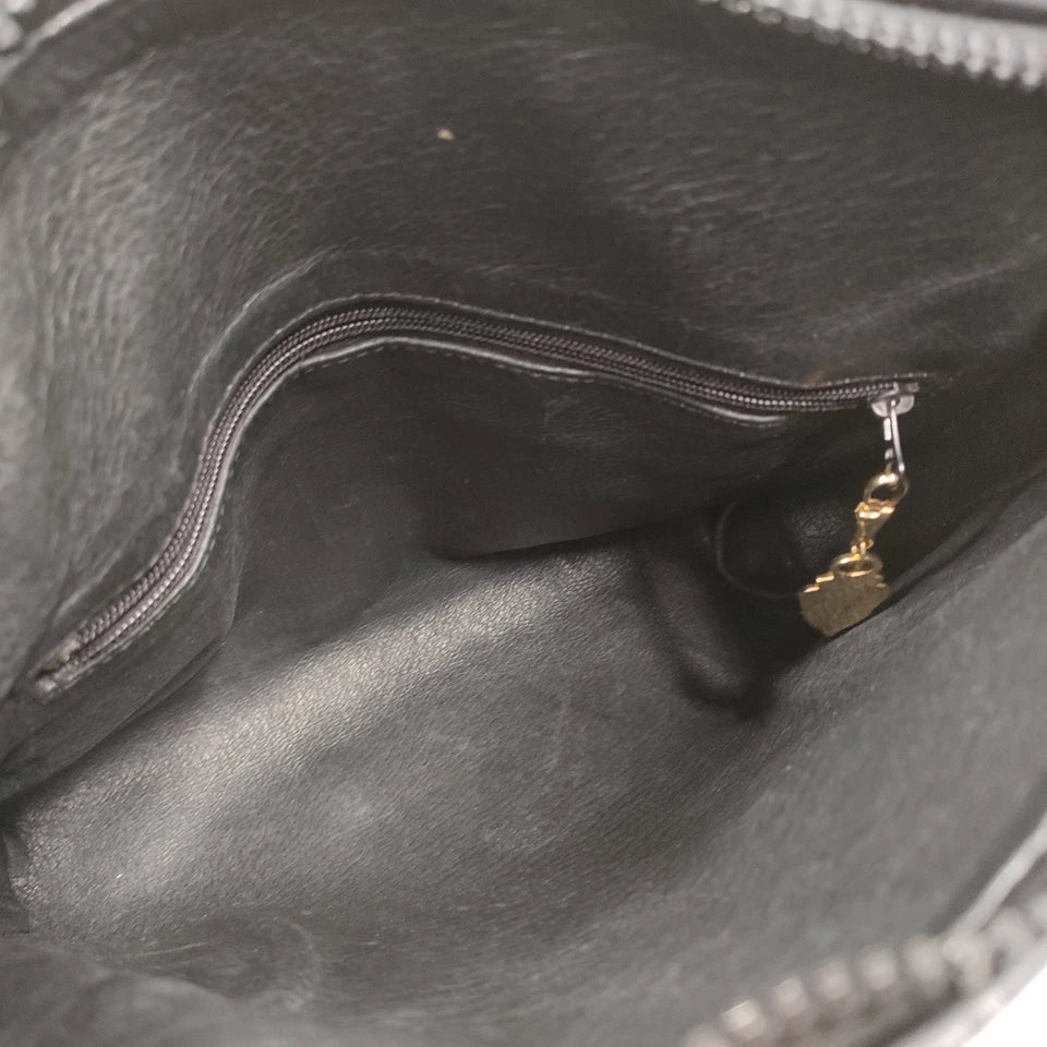 Gucci Italy. Black Leather Vintage Shoulder Bag