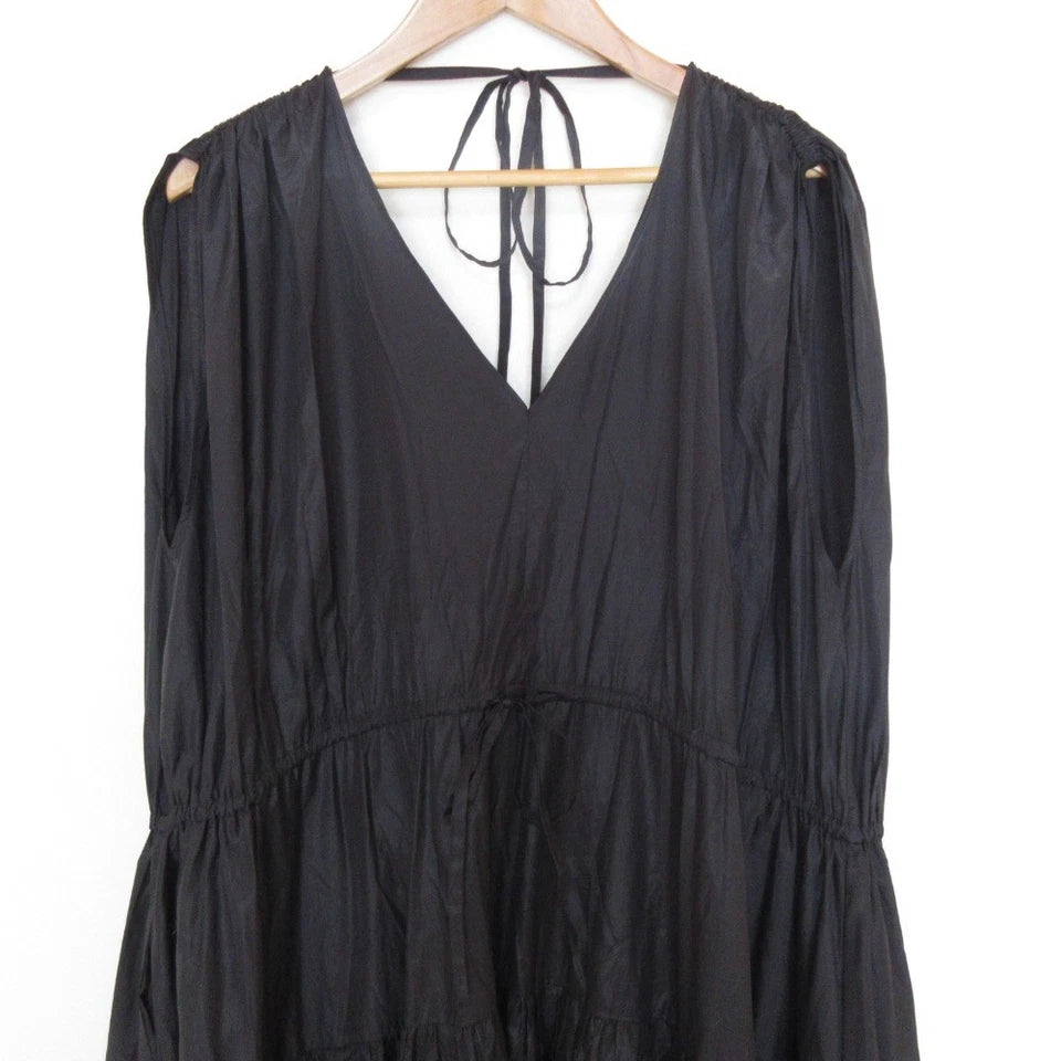 Rito JAPAN. Black Sleeveless Maxi Tiered Dress