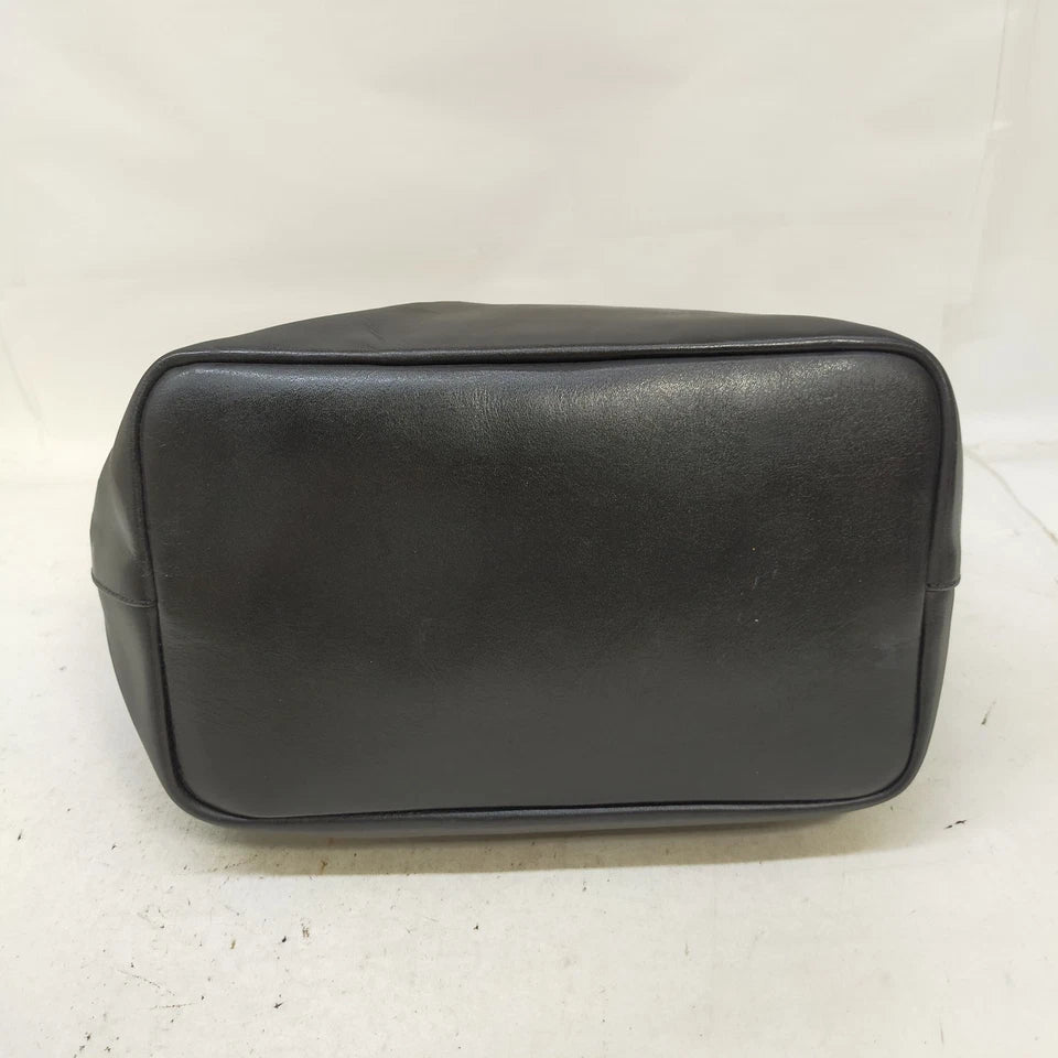 Gucci Italy. Black Bamboo Black Leather Shoulder Bag