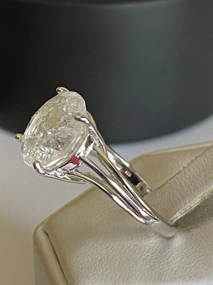 Vintage LONDON. Circa 2000. Sterling Silver Crackle Quartz Solitaire Ring Size O