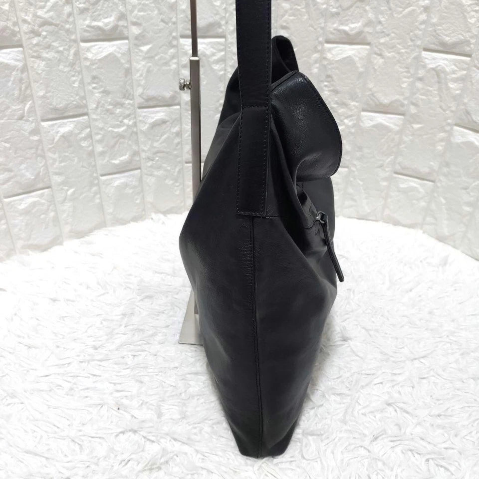 Kawa-Kawa Japan. Black Lambskin Soft Leather Shoulder Bag