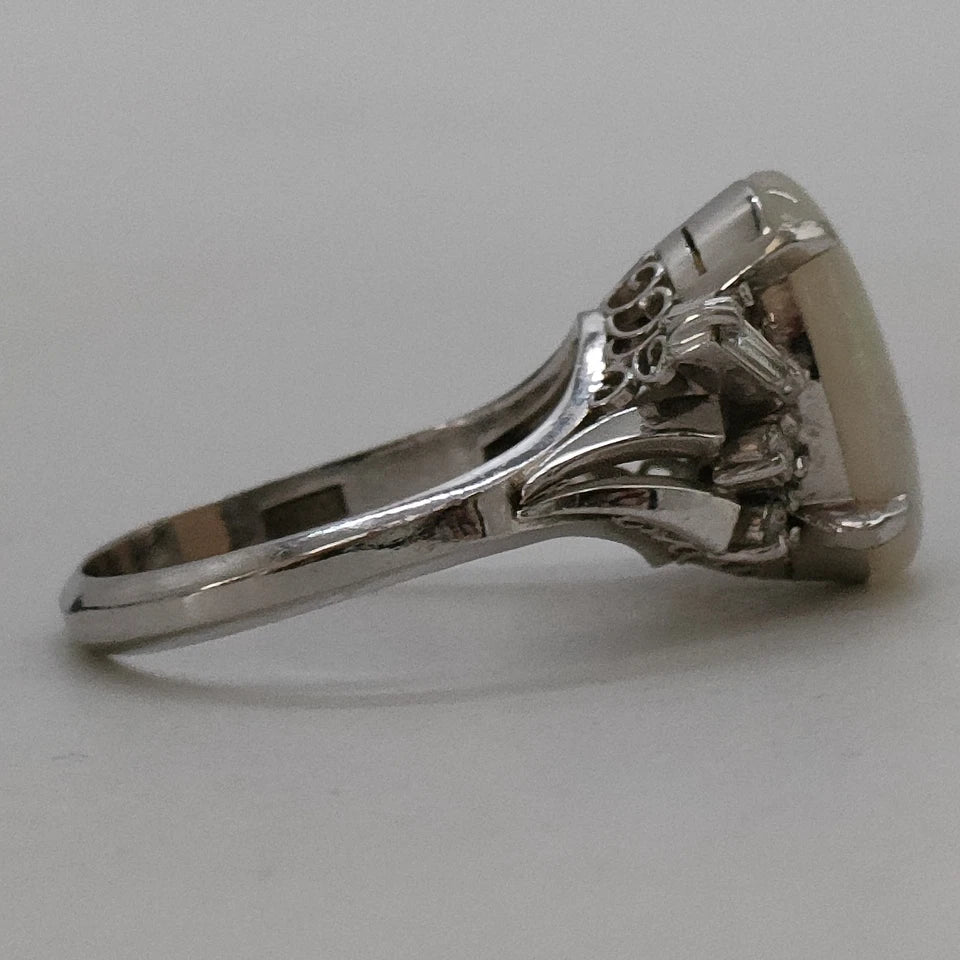 Vintage Platinum Marked Ring Opal 3.1ct White Florescent Opal w/Diamonds