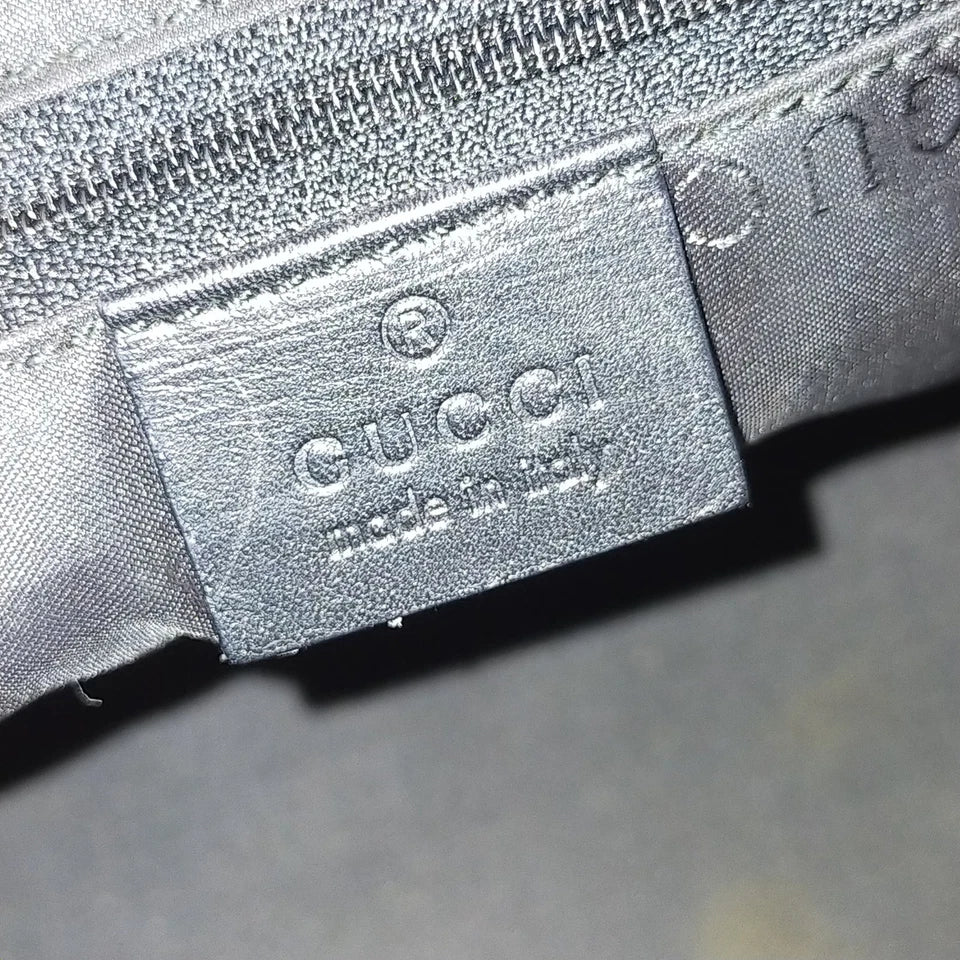 Gucci Italy. Black Bamboo Black Leather Shoulder Bag