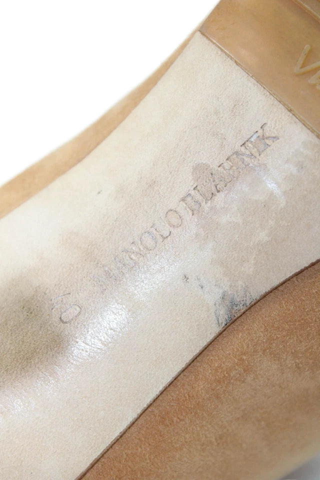 Manolo Blahnik PARIS. Camel Suede Leather Pointed Toe Ankle BootsSize 40