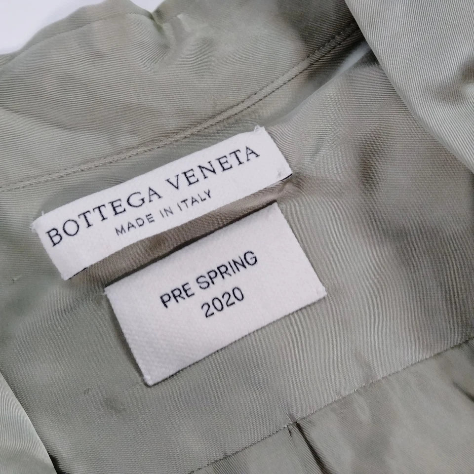 Bottega Veneta ITALY. Pre-Spring 2020 Collection Green Silk Long Sleeve Button-Up Top