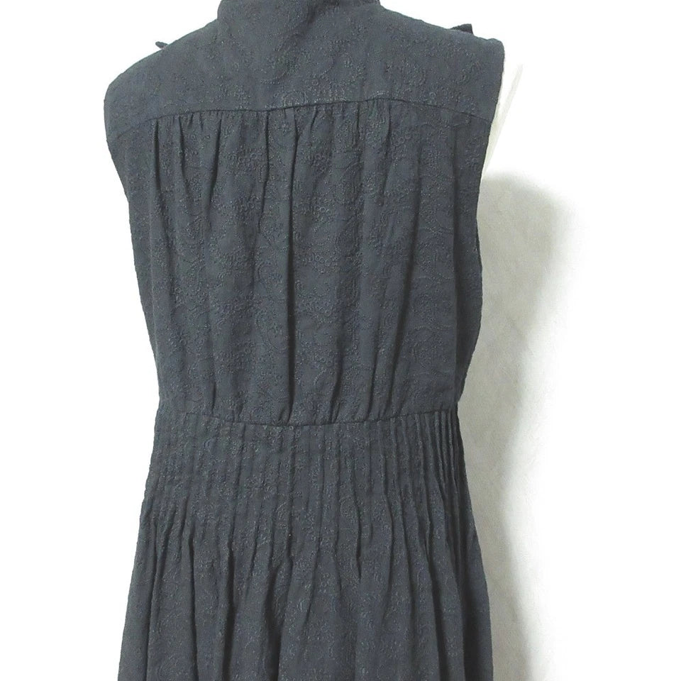 Her lip to JAPAN. Black Paisley Cotton Lace Long Dress